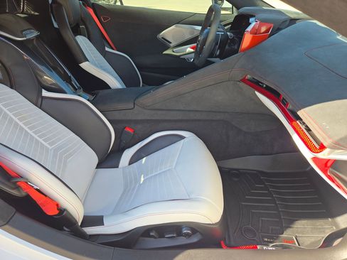 Used 2023 Chevrolet Corvette 3LT w/ Z51 Performance Package image 26