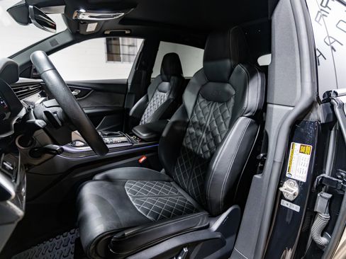 Used 2020 Audi SQ8 Prestige image 24