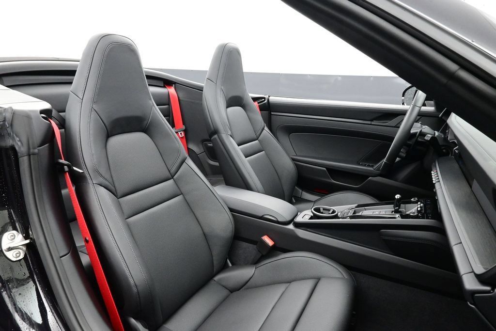 Certified 2026 Porsche 911 Carrera GTS RWD image 14