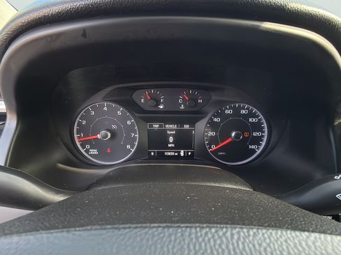 Used 2017 GMC Acadia SLE w/ Driver Alert Package I FWD image 21