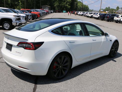 Used 2020 Tesla Model 3 Performance AWD/4WD image 8