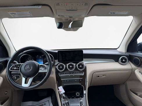 Used 2020 Mercedes-Benz GLC 300 4MATIC image 22