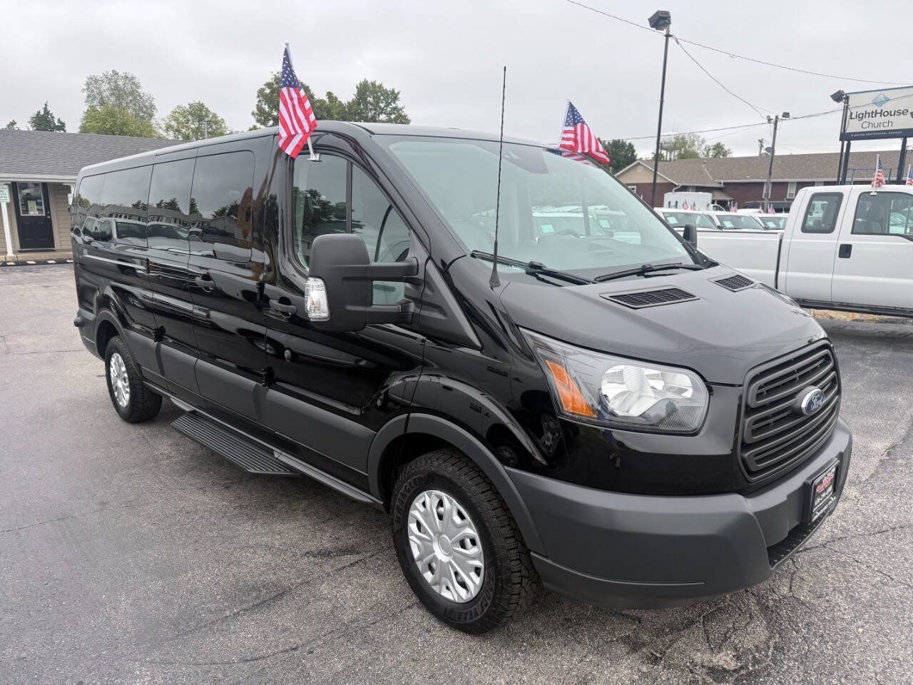 Used 2018 Ford Transit 350 XL RWD image 4