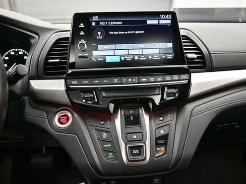 Used 2025 Honda Odyssey Sport-L image 10