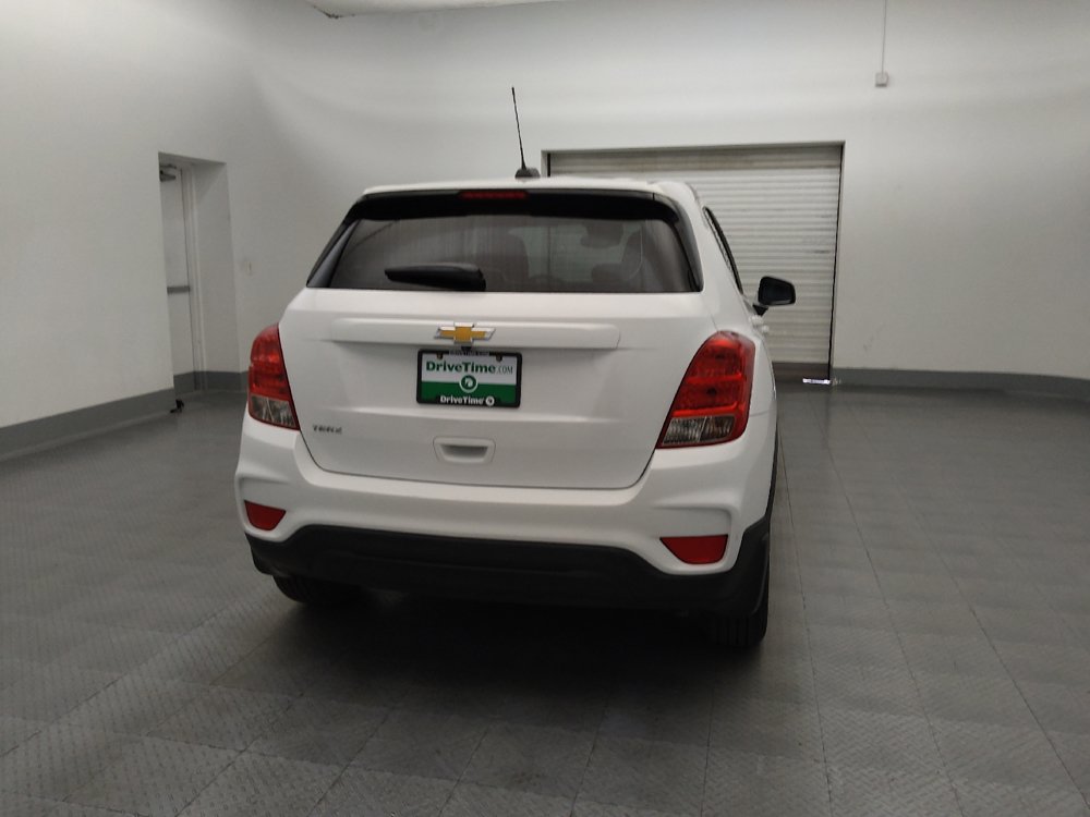 Used 2020 Chevrolet Trax LS w/ LPO, Protection Package FWD image 7