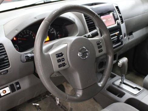 Used 2017 Nissan Frontier S image 13