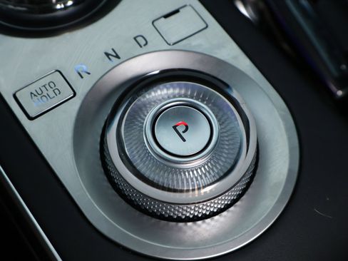 Used 2024 Genesis GV70 3.5T Sport w/ Sport Prestige Package image 19