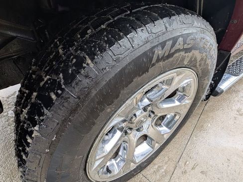 Used 2016 RAM 1500 Laramie w/ Convenience Group image 45