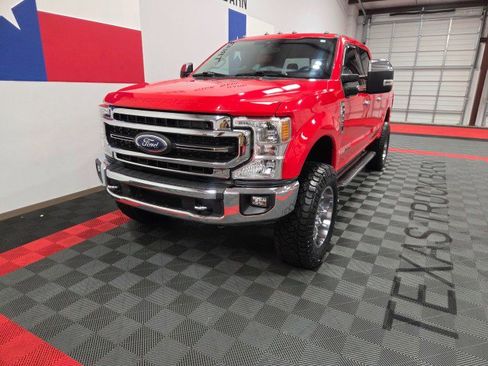 Used 2021 Ford F350 Lariat w/ Chrome Package AWD/4WD image 3