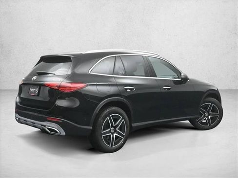 Certified 2026 Mercedes-Benz GLC 300 4MATIC image 2