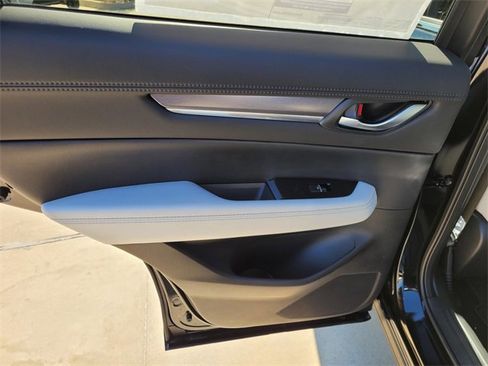 New 2025 MAZDA CX-5 AWD 2.5 S w/ Premium Plus Pkg image 13