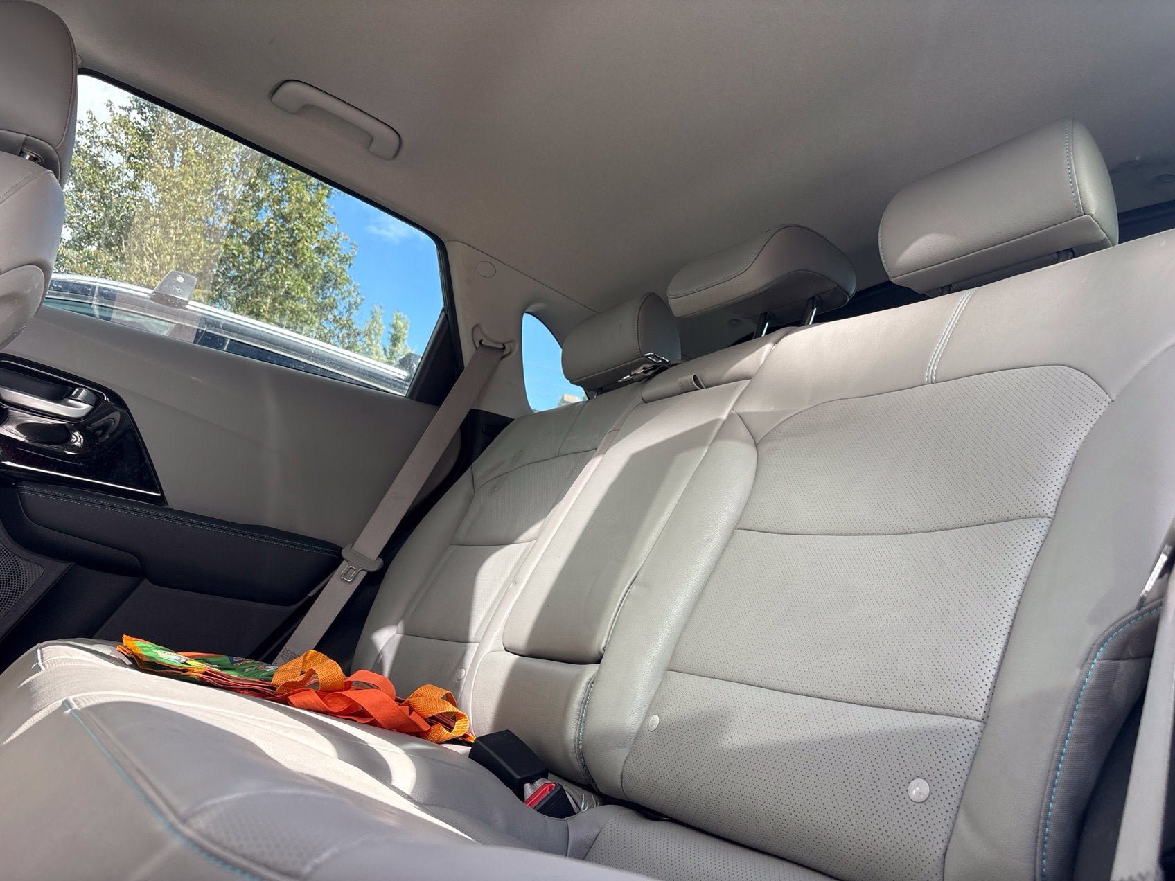 Used 2019 Kia Niro EX Premium w/ Sunroof Package FWD image 8