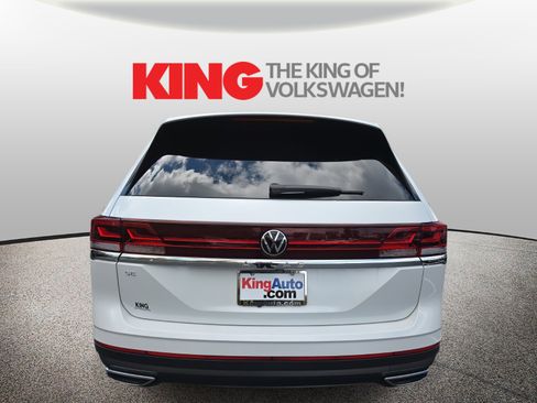 New 2026 Volkswagen Atlas SE image 4