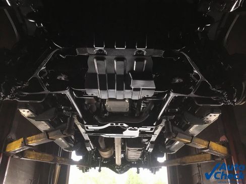 Used 2020 Chevrolet Silverado 3500 LTZ w/ LTZ Premium Package image 17