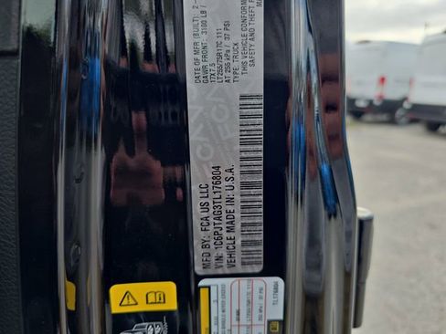 New 2026 Jeep Gladiator Willys AWD/4WD image 29