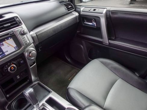 Certified 2017 Toyota 4Runner SR5 Premium w/ Preferred Accessory Package image 23