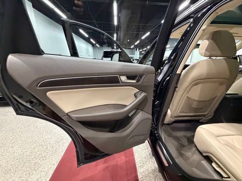 Used 2015 Audi Q5 2.0T Premium Plus AWD/4WD image 23