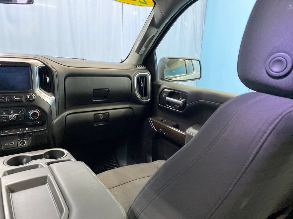 Used 2019 Chevrolet Silverado 1500 RST w/ All-Star Edition AWD/4WD image 28