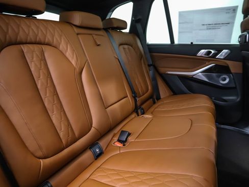 New 2026 BMW X5 M60i image 27