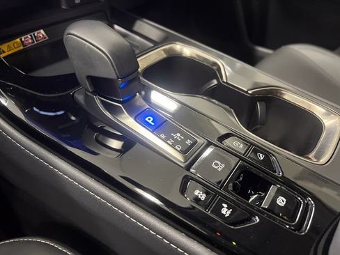 Certified 2025 Lexus NX 350 AWD w/ Premium Package image 20