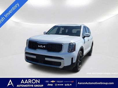 Used 2025 Kia Telluride EX w/ EX Captain's Chair Package