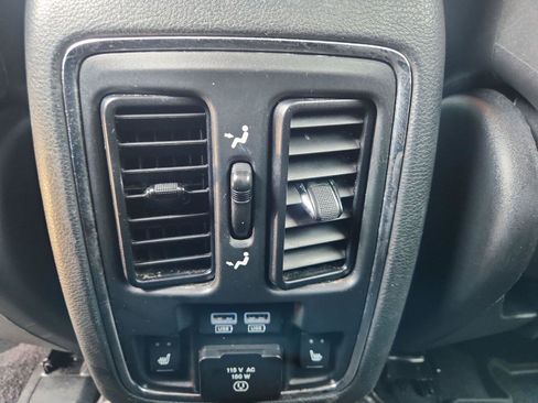 Used 2015 Jeep Grand Cherokee Limited AWD/4WD image 22