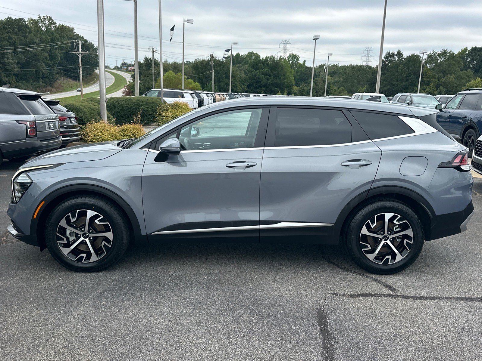Certified 2024 Kia Sportage EX FWD image 5