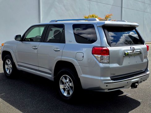 Used 2012 Toyota 4Runner SR5 w/ Premium Pkg AWD/4WD image 5