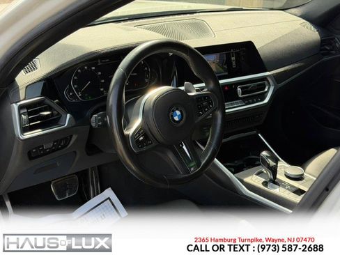 Used 2021 BMW 330i xDrive Sedan w/ M Sport Package image 23