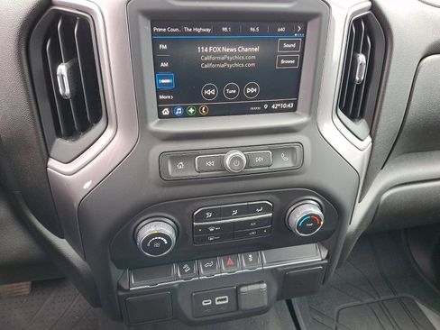 Used 2021 Chevrolet Silverado 1500 Custom Trail Boss w/ Safety Confidence Package image 15