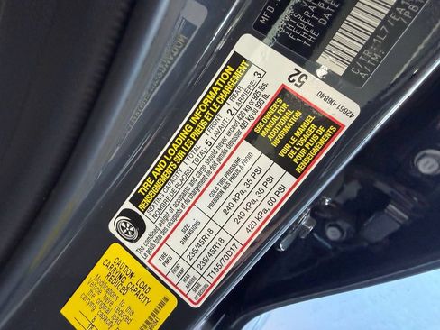 Used 2026 Toyota Camry SE FWD image 36