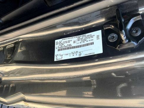 Used 2019 Ford F550 4x4 SuperCab Super Duty w/ Lariat Value Package image 31