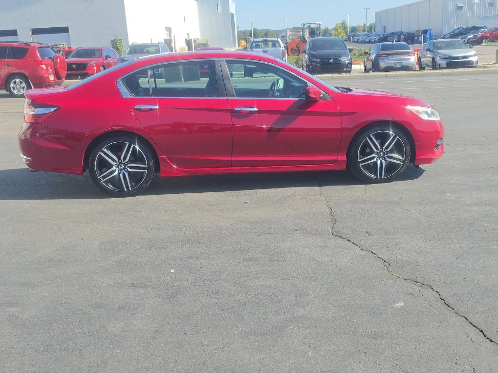 Certified 2017 Honda Accord Sport Special Edition image 9