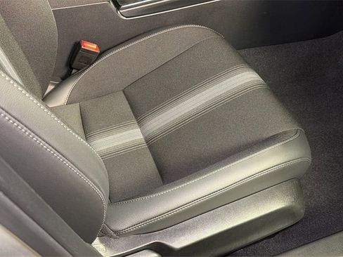 Used 2024 Honda Civic Sport image 13