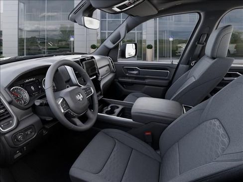 New 2026 RAM 1500 4x4 Crew Cab image 22