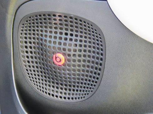 Used 2018 FIAT 500L Lounge image 17