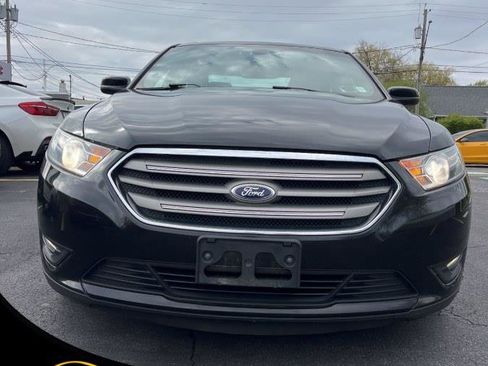 Used 2015 Ford Taurus SEL w/ Equipment Group 201A AWD/4WD image 2