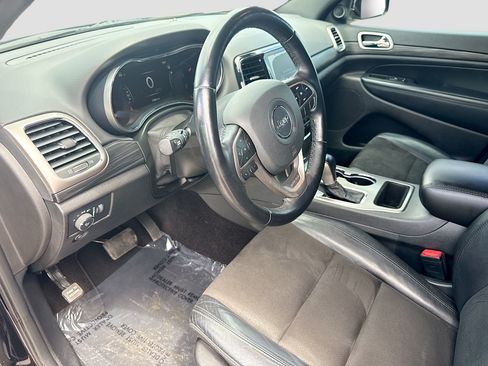 Used 2021 Jeep Grand Cherokee Laredo X RWD image 26