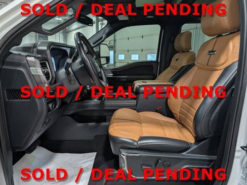 Used 2024 Ford F250 Platinum w/ Tremor Off-Road Package image 18