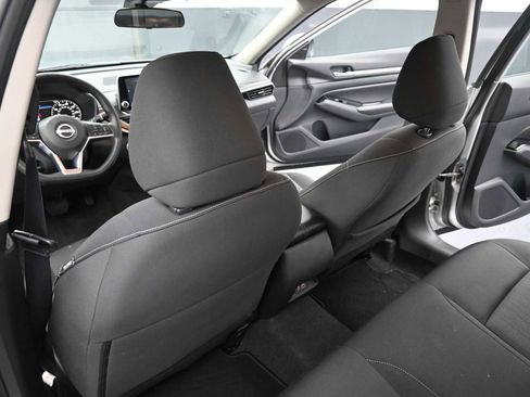 Used 2023 Nissan Altima 2.5 SV image 19