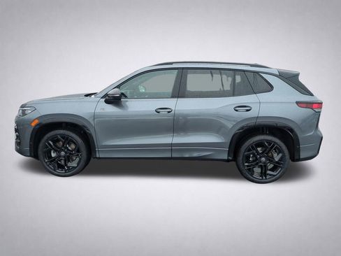 New 2026 Volkswagen Tiguan SE R-Line AWD/4WD image 6