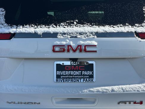 Used 2026 GMC Yukon AT4 image 52