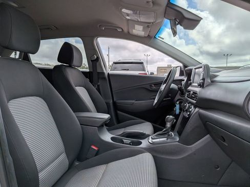 Used 2020 Hyundai Kona SE image 17