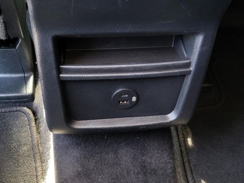 Used 2021 Ford Edge SEL image 14