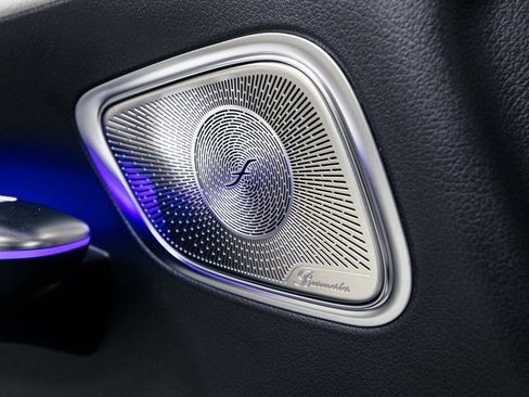 Certified 2026 Mercedes-Benz GLC 300 4MATIC image 7
