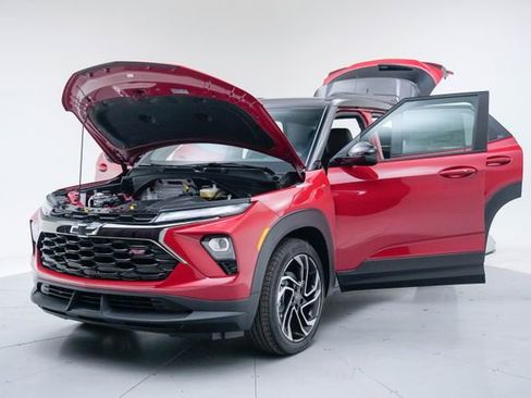 New 2026 Chevrolet TrailBlazer RS w/ Convenience Package FWD image 18