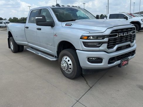 New 2026 RAM 3500 Lone Star AWD/4WD image 3