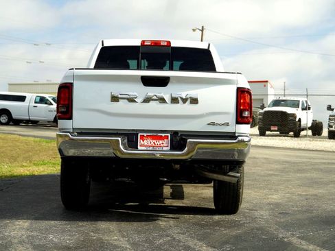 New 2026 RAM 2500 Tradesman AWD/4WD image 7