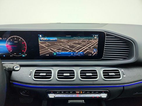 Certified 2026 Mercedes-Benz GLE 350 4MATIC image 24