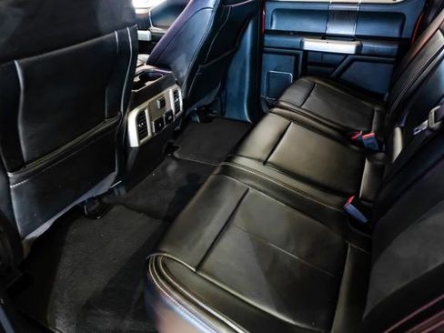 Used 2020 Ford F250 Lariat w/ Chrome Package image 38